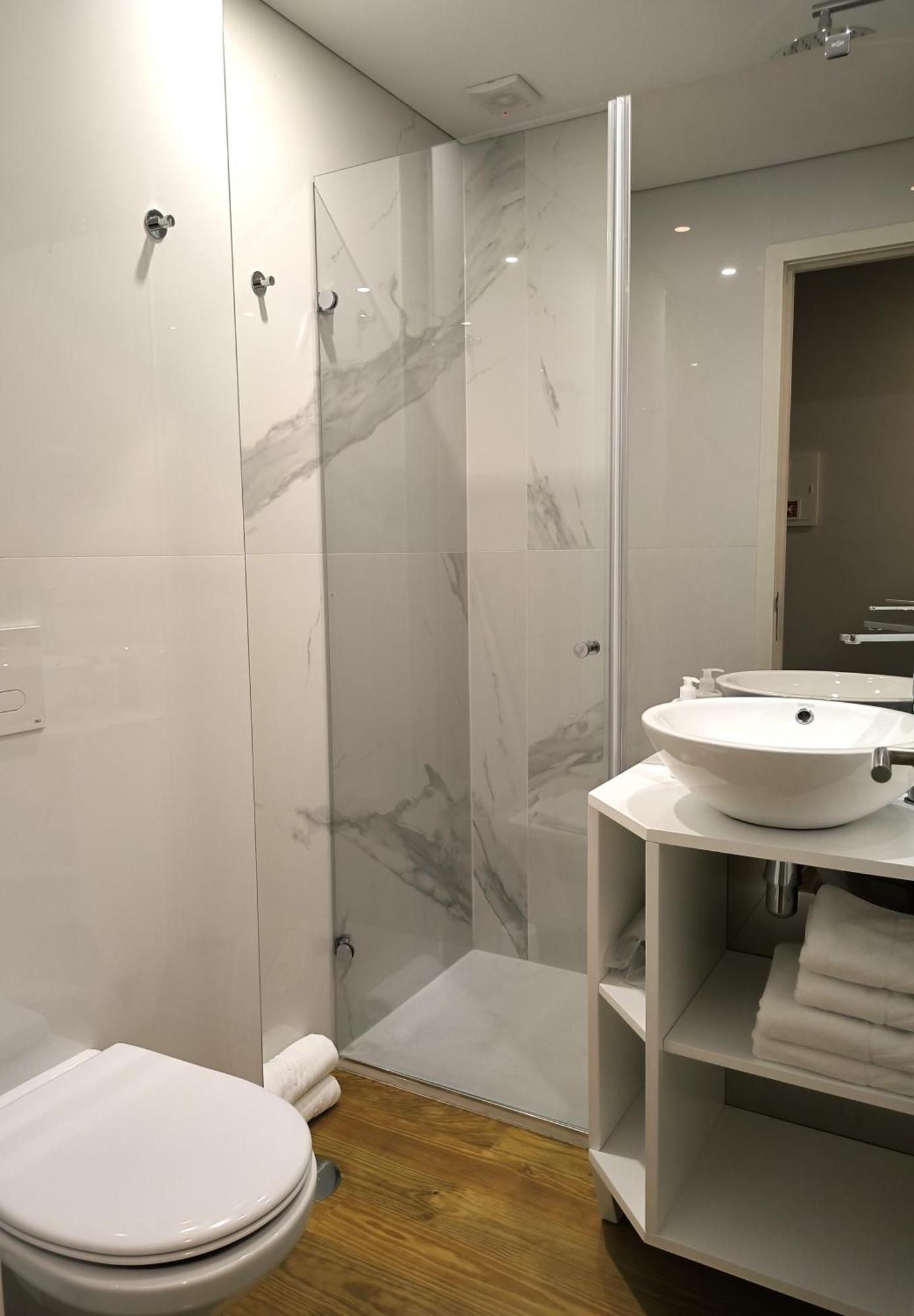 Domi Suites & Studios Guimarães Exterior foto